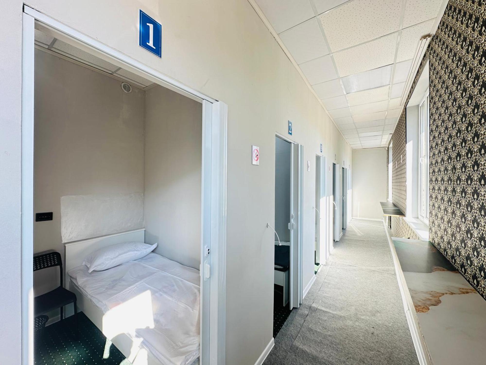 Center Capsule Hotel Αλμάτι Εξωτερικό φωτογραφία